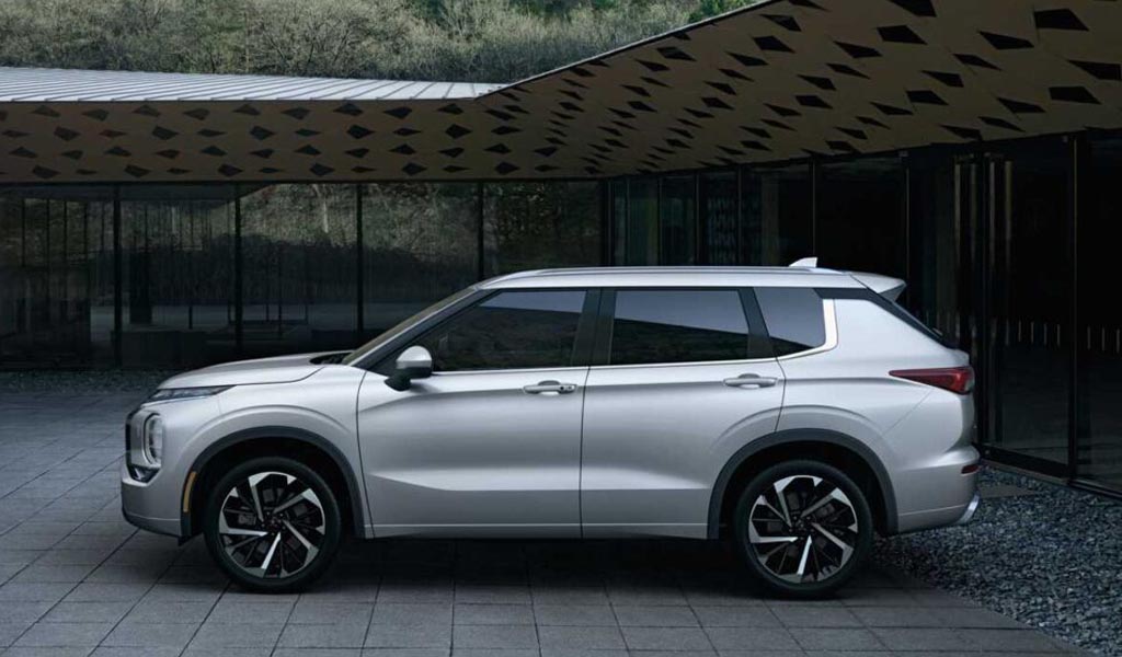 Mitsubishi Outlander PHEV vince il Good Design Award